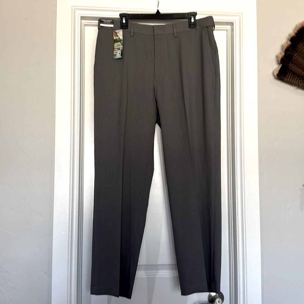 Haggar men’s dress pants